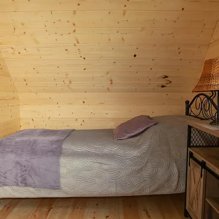 Czarny Kot Z Jacuzzi I Sauna * 야노비체 비엘키에