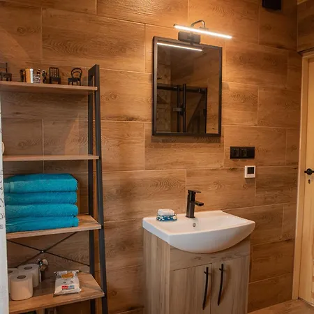 Czarny Kot Z Jacuzzi I Sauna Chalet Janowice Wielkie