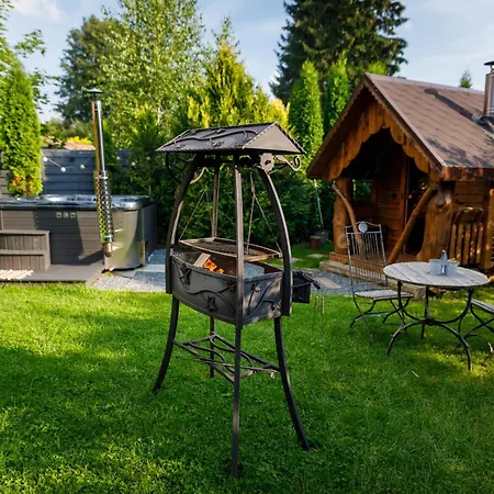 샬레 Czarny Kot Z Jacuzzi I Sauna *