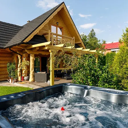 Czarny Kot Z Jacuzzi I Sauna 야노비체 비엘키에